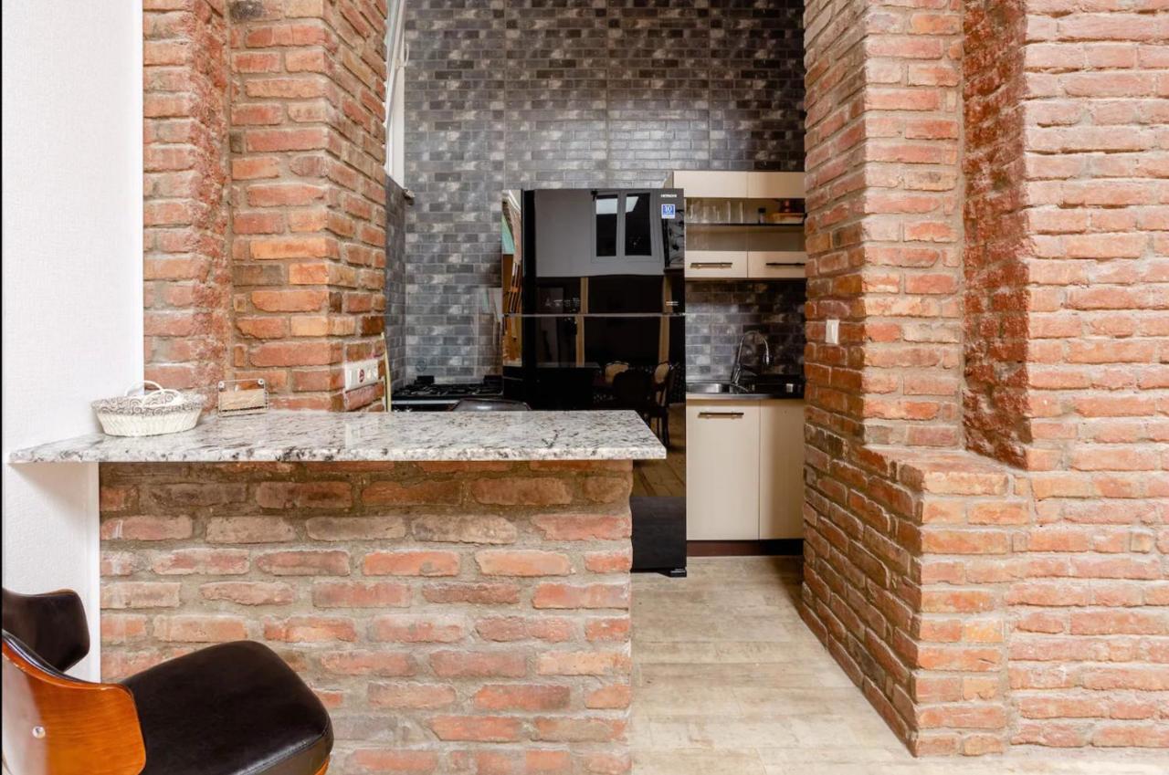 Lovely Dulcet Loft In Center Of Rustaveli Tiflis Dış mekan fotoğraf