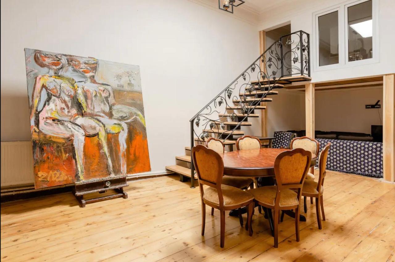 Lovely Dulcet Loft In Center Of Rustaveli Tiflis Dış mekan fotoğraf